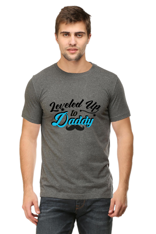 Leveled Up To Daddy - Men's T-shirt